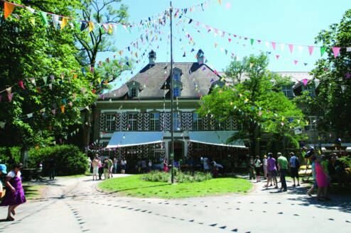 03_sommerfest_900x600px.jpg 03_sommerfest_900x600px.jpg